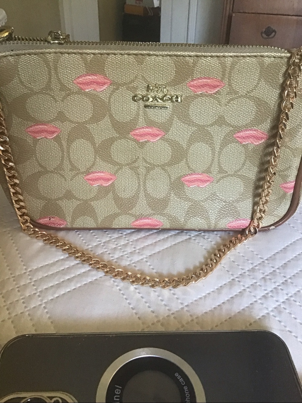 Coach Bag - Picture 2 of 8